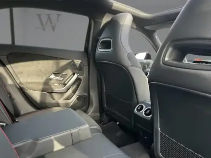 Photo 18 Mercedes Classe A 250 e Hybrid EQ AMG Line