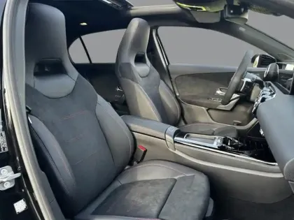 Photo 15 Mercedes Classe A 250 e Hybrid EQ AMG Line