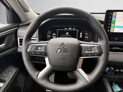 Photo 14 Mitsubishi Outlander Gén. IV Ph1 Instyle 5