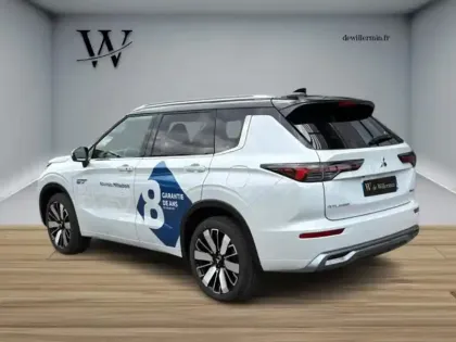 Photo 10 Mitsubishi Outlander Gén. IV Ph1 Instyle 5