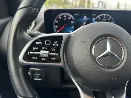 Photo 19 Mercedes Classe B 180 Progressive Line Edition