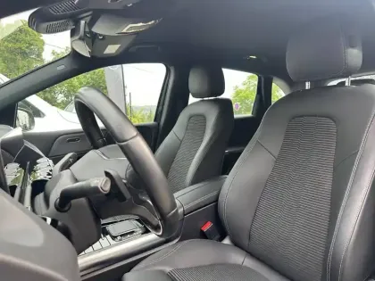 Photo 20 Mercedes Classe B 180 Progressive Line Edition