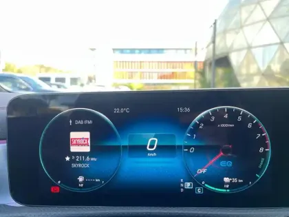 Photo 22 Mercedes CLA  250 e Shooting Brake AMG L