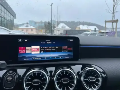 Photo 20 Mercedes Classe A  250 e AMG Line