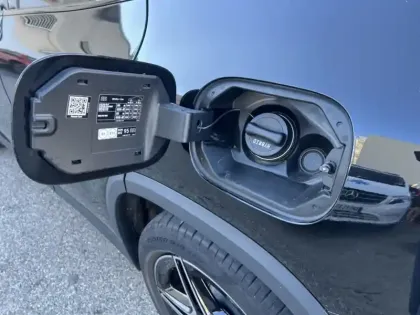 Photo 7 Mercedes GLA 250 e AMG Line