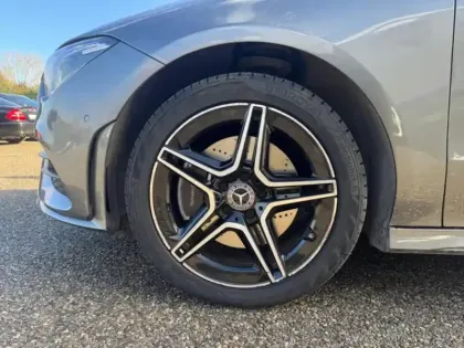 Photo 24 Mercedes CLA  250 e Coupé AMG Line