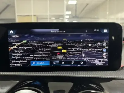 Photo 16 Mercedes CLA  200 d Coupé AMG Line