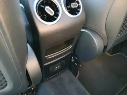 Photo 20 Mercedes GLA 200 d  Business Line