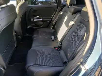 Photo 19 Mercedes GLA 200 d  Business Line