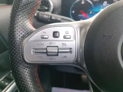 Photo 24 Mercedes GLA Gén. II (H247) Ph1 AMG Line 5