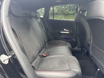 Photo 15 Mercedes GLA 250 e AMG Line