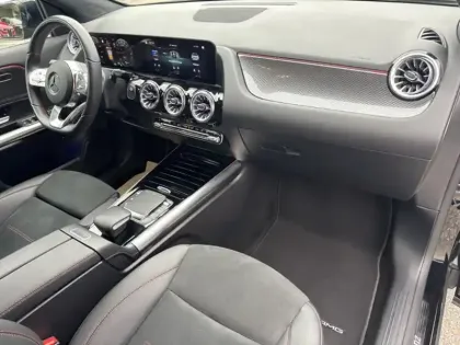 Photo 16 Mercedes GLA 250 e AMG Line