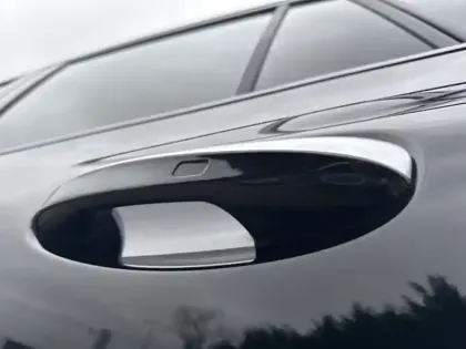 Photo 10 Mercedes GLA 250 e AMG Line