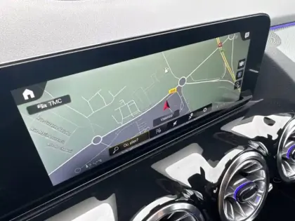 Photo 30 Mercedes GLA 250 e AMG Line