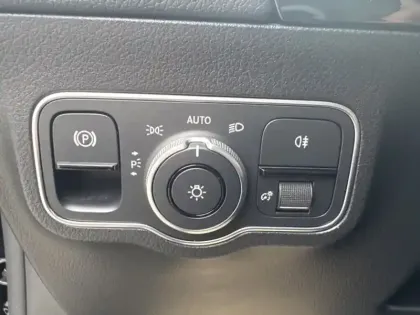 Photo 6 Mercedes GLA 250 e AMG Line