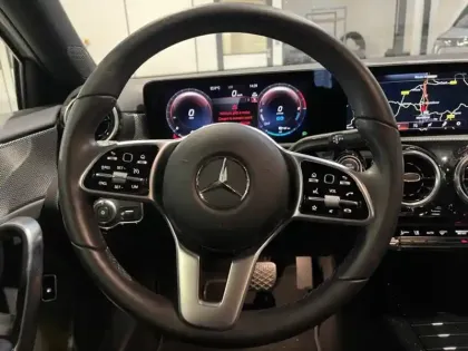 Photo 38 Mercedes Classe A 250 e Berline Progressive Line