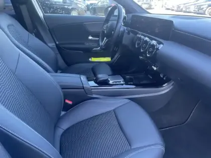 Photo 12 Mercedes Classe A Gén. IV (V177) Ph1 Progressive Line 4