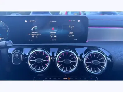 Photo 16 Mercedes CLA  250 e Coupé AMG Line