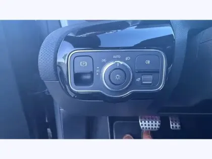 Photo 18 Mercedes CLA  250 e Coupé AMG Line