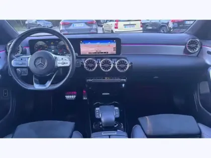 Photo 8 Mercedes CLA  250 e Coupé AMG Line