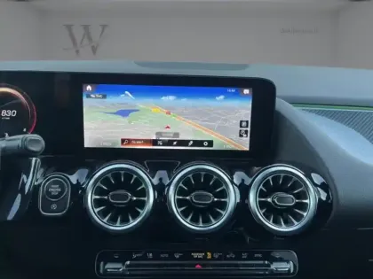 Photo 6 Mercedes GLA 200 d AMG Line