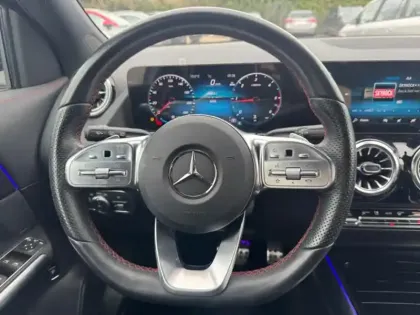 Photo 25 Mercedes GLA 200 d AMG Line