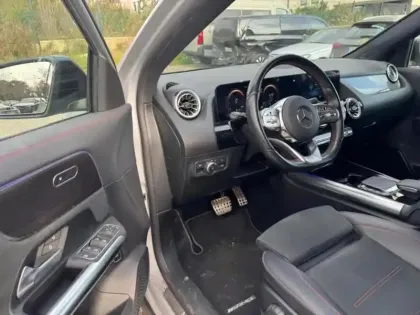 Photo 29 Mercedes GLA 200 d AMG Line