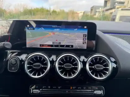 Photo 12 Mercedes GLA 200 d AMG Line