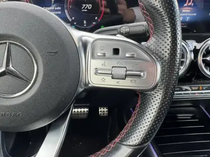 Photo 15 Mercedes GLA 200 d AMG Line