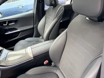 Photo 9 Mercedes Classe C  200 d Berline AMG Lin