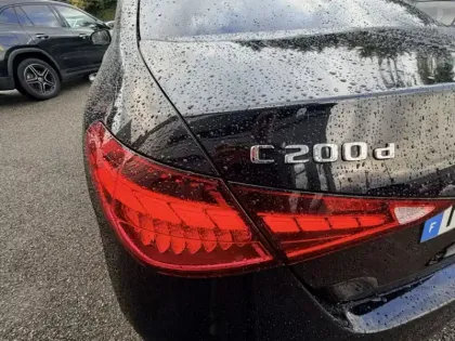 Photo 19 Mercedes Classe C  200 d Berline AMG Lin