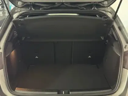 Photo 9 Mercedes Classe A 250 e Hybrid EQ AMG Line