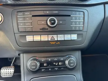 Photo 15 Mercedes Classe B B 200 d Fascination