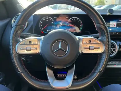 Photo 10 Mercedes GLA 250 e AMG Line