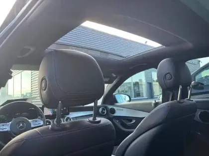 Photo 14 Mercedes Classe C  300 e Berline AMG Lin