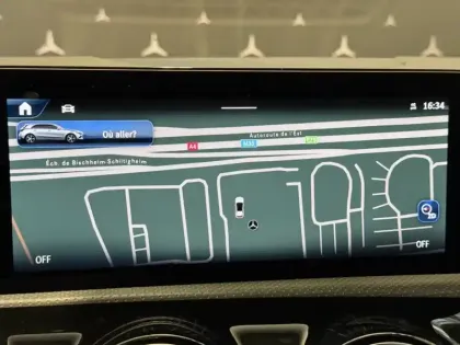 Photo 14 Mercedes Classe A 200 d AMG Line