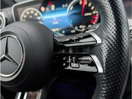 Photo 13 Mercedes Classe GLC 300 DE 4MATIC 