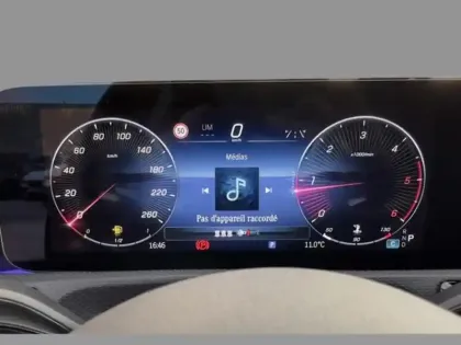 Photo 20 Mercedes Classe A 200 d AMG Line