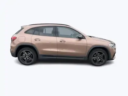 Photo 23 Mercedes GLA 250 e AMG Line