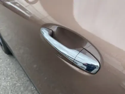 Photo 15 Mercedes GLA 250 e AMG Line