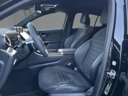 Photo 25 Mercedes Classe GLC Gén. II (C254) Ph1 AMG Line 5