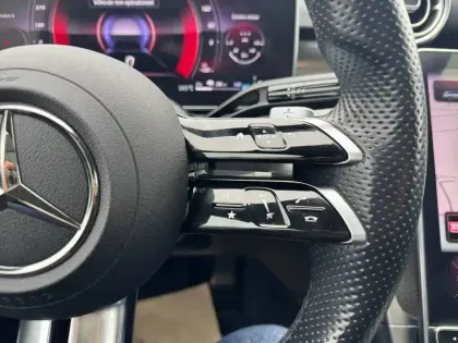 Photo 8 Mercedes Classe C  300 e Hybrid EQ Break