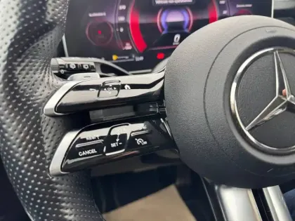 Photo 10 Mercedes Classe C  300 e Hybrid EQ Break