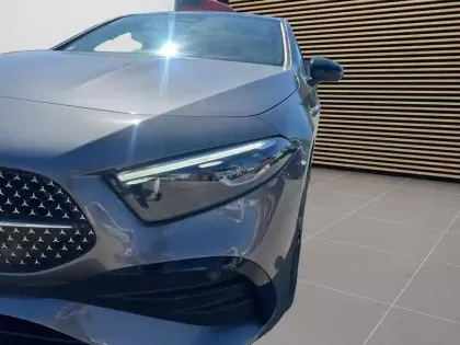 Photo 8 Mercedes Classe A 200 Berline AMG Line