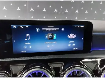 Photo 12 Mercedes Classe A 250 e Hybrid EQ AMG Line