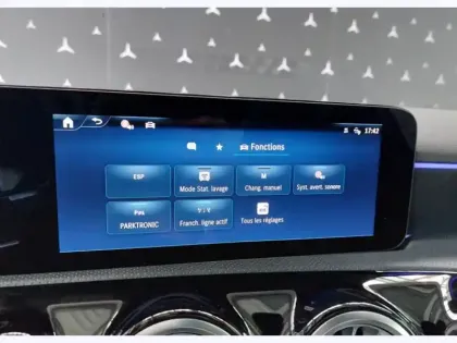 Photo 14 Mercedes Classe A 250 e Hybrid EQ AMG Line