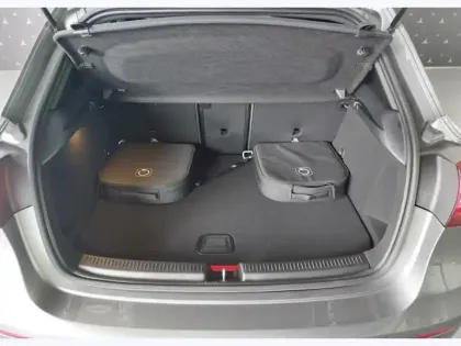 Photo 9 Mercedes Classe A 250 e Hybrid EQ AMG Line