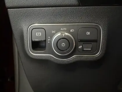 Photo 24 Mercedes GLA 220 d 4MATIC AMG Line