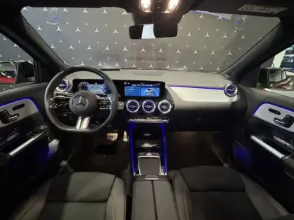 Photo 15 Mercedes GLA 220 d 4MATIC AMG Line