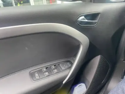 Photo 12 Mercedes Classe T 200 Standard